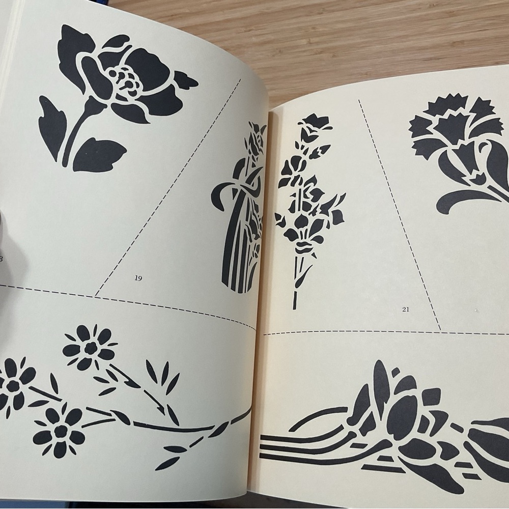 Floral Cut and Use Stencils by Ed Sibbett, Jr. - Picture 10 of 10